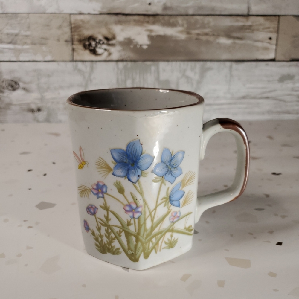 Vintage Speckled Stoneware Ceramic Mug Hexagon Blue Floral & Bee Made In Korea